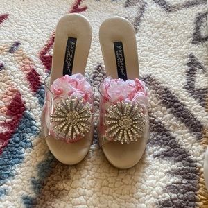 Betsy Johnson Polly heels